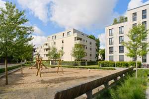 Stilvolle 4-Zimmer-Wohnung mit Loggia und Innenhoflage – Ulmenstraße 77F, 40476 Derendorf, Düsseldorf – Vorschaubild 3