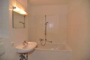 ++ sichere Kapitalanlage zum Einsteigerpreis - gut vermietet, Balkon ++ – Bodenbacher Straße 98, 1277 Seidnitz/Dobritz, Dresden – Vorschaubild 8