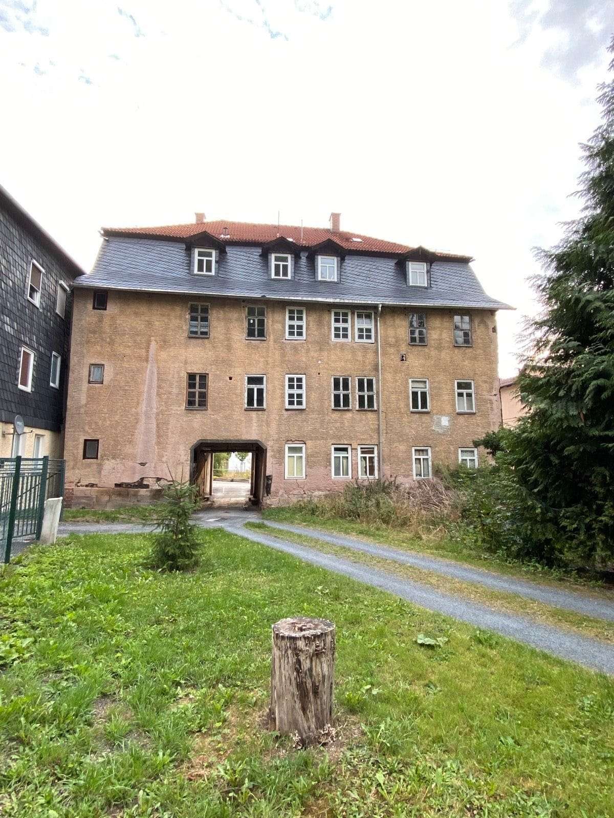 Interessante Lage - viel Potenzial Geburtshaus Oskar Dressel, Sonneberg Kreis – Bild 2