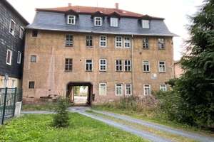 Interessante Lage - viel Potenzial
Geburtshaus Oskar Dressel – Die vollständige Adresse der Immobilie erhältst du vom Anbieter., 96515 Sonneberg – Vorschaubild 2