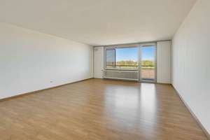 Familientraum mit viel Sonne und Weitblick – Die vollständige Adresse der Immobilie erhältst du vom Anbieter., 81477 Solln, München – Vorschaubild 2