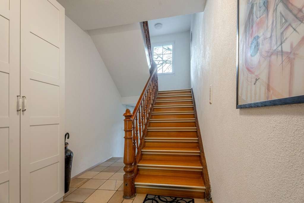 Immobilie in Öhningen - Bezaubernde Dachgeschosswohnung mit Balkon in Seenähe - Bild 2