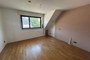 Großzügige Dachgeschosswohnung in Essen-Altendorf mit Garage! – Die vollständige Adresse der Immobilie erhältst du vom Anbieter., 45143 Altendorf, Essen – Vorschaubild 11