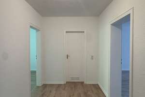 3 Zimmer Wohnung in begehrter Lage mit Balkon – Hünefeldstraße 97, 42285 Barmen, Wuppertal – Vorschaubild 3