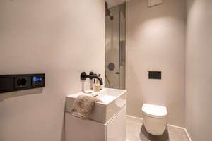 Property thumbnail 11