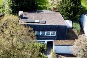 Freistehendes Architektenhaus in wunderschöner Lage mit großem Garten & Doppelgarage in SG-Gräfrath – Die vollständige Adresse der Immobilie erhältst du vom Anbieter., 42653 Gräfrath, Solingen – Vorschaubild 38