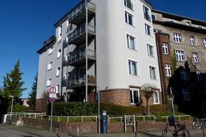 Individuelle Altbauwohnung mit großer Terrasse vis-à-vis  des Stadtgartens – Ungarnstr. 12, 52070 Jülicher Straße, Aachen – Vorschaubild 13