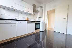 ohne Maklerprovision, 2-Zimmer mit Balkon und Stellplatz