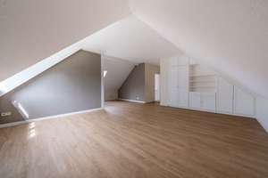 Wo Architektur auf exklusives Wohnen trifft – Die vollständige Adresse der Immobilie erhältst du vom Anbieter., 22397 Duvenstedt, Hamburg – Vorschaubild 10