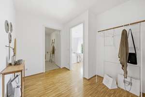 Wunderschöne 2-Zimmer-Wohnung in TOP-Lage von Riem zur Kapitalanlage oder Eigennutzung – Die vollständige Adresse der Immobilie erhältst du vom Anbieter., 81829 Messestadt Riem, München – Vorschaubild 3