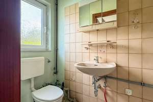 Nahe Husum, viel Potenzial für eigene Ideen: Sanierungsbedürftiges Wohnhaus auf großem Grundstück – Die vollständige Adresse der Immobilie erhältst du vom Anbieter., 25872 Wittbek – Vorschaubild 27