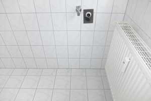 Geräumiges Wohlfühlnest mit XXL Wohnküche und Bad – Grenzgraben 38, 9126 Chemnitz – Vorschaubild 3