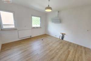 PB-Stadtheide, 3-Zi-Kü-Bad-Whg mit WEST-Loggia und Carport – Die vollständige Adresse der Immobilie erhältst du vom Anbieter., 33102 Kernstadt, Paderborn – Vorschaubild 3