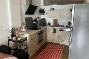 Moderne 2-Zimmer-Wohnung mit Westbalkon, Ostloggia, Aufzug & Carport in der Fürther Südstadt – Fichtenstraße 43, 90763 Nördliche Südstadt, Fürth – Vorschaubild 2