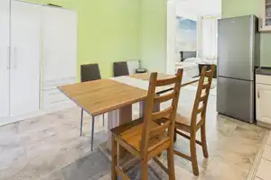 Solide im Innenstadtbereich! 6-Parteien-Haus mit 3 freien Einheiten – Mariaweiler Straße 00, 52349 Düren (Kreis) – Vorschaubild 14