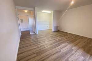Renovierte Single-Wohnung mit Loggia – Die vollständige Adresse der Immobilie erhältst du vom Anbieter., 33719 Heepen, Bielefeld – Vorschaubild 2