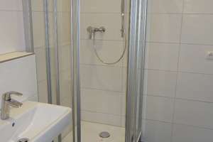 Gerade saniertes, sonniges, ruhiges Single-Apartment nahe U-Bahnhof Birkenstraße! – Wilhelmshavener Straße 00, 10551 Moabit, Berlin – Vorschaubild 10