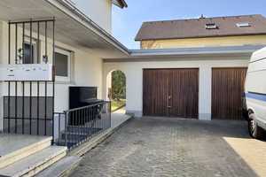 3 Familienhaus mit großem Grundstück (Baureserve) und 2 freien Wohnungen – Freiburg im Breisgau – Vorschaubild 4