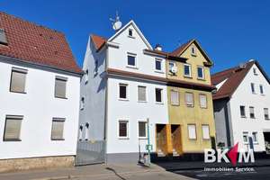 Doppelhaushälfte mit Einliegerwohnung – modernisiert & zentral – Die vollständige Adresse der Immobilie erhältst du vom Anbieter., 72764 Reutlingen-Mitte, Reutlingen – Vorschaubild 1