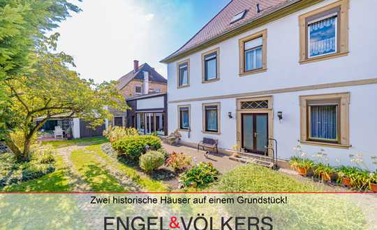 Zwei historische Häuser auf einem Grundstück – Wohnen und Leben mit Geschichte!