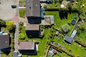 !! Schönebeck- Gepflegtes Einfamilienhaus in Sackgassenlage mit Garage und Vollkeller !! – Die vollständige Adresse der Immobilie erhältst du vom Anbieter., 28757 Schönebeck, Bremen – Vorschaubild 2