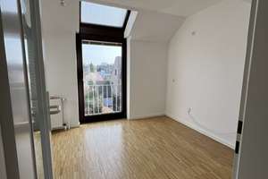 Kaiserswerth: Großzügige, lichtdurchflutete DG‑Maisonette mit Loggia und Aufzug in Toplage  – Die vollständige Adresse der Immobilie erhältst du vom Anbieter., 40489 Kaiserswerth, Düsseldorf – Vorschaubild 15
