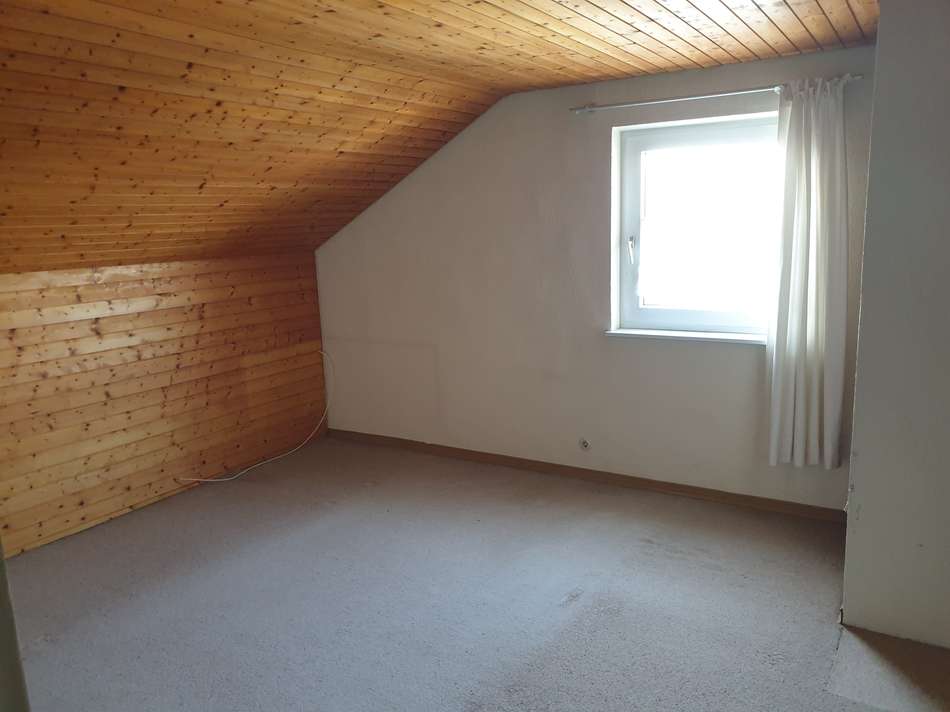 Dachzimmer Bild 2