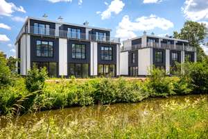 Modernes, lichtdurchflutetes Stadthaus mit Balkon, Dachterrasse und Wasserblick!!! – Neßdeich 22, 21129 Finkenwerder, Hamburg – Vorschaubild 1