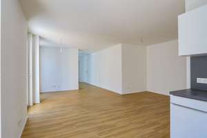 Modernes und urbanes Wohnen – Neuwertige 4-Zimmer-Wohnung mit Loggia auf dem BUGA-Gelände – Theodor-Fischer-Straße 5, 74076 Heilbronn, Heilbronn – Vorschaubild 2