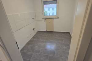 Modernisierte 3-Raum-Wohnung in Bochum – Am Moorschacht 21, 44795 Weitmar-Mitte, Bochum – Vorschaubild 4