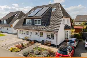 Großzügige und energieeffiziente Doppelhaushälfte mit Garten in familienfreundlicher Lage – Potsdam – Vorschaubild 1