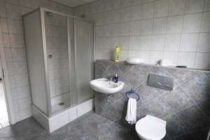 Viel Platz für den Alltag in diesem Haus in Berlin Reinickendorf – Die vollständige Adresse der Immobilie erhältst du vom Anbieter., 13405 Reinickendorf (Ortsteil), Berlin – Vorschaubild 10
