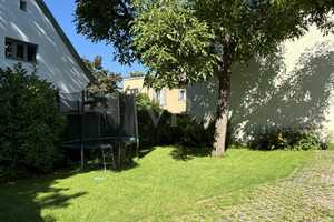 Charmantes Stadthaus mit Garten und Balkon in grüner Lage von Niederschönhausen – Berlin – Vorschaubild 18
