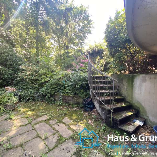 *** Attraktives u. solides Mehrfamilienhaus in Aachen-Eilendorf ***