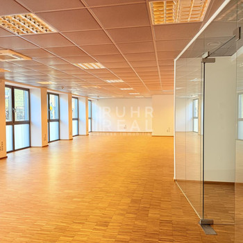 Loftige Büroflächen | Beste Lage in Mülheim | Parkett neu