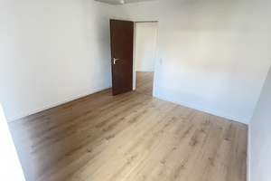 Geschmackvolle Wohnung mit zwei Räumen und Einbauküche in Hannover – Ferdinand-Wallbrecht-Straße 6-8, 30163 List, Hannover – Vorschaubild 1