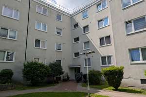 Miet mich - günstig geschnittene 3,5-Zimmer-Wohnung