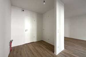 Neubau! Stilvolle 4-Zimmer-Wohnung mit Tageslichtbad, Badewanne, Loggia und Balkon im Zentrum-Ost – Kreuzstraße 21, 4103 Zentrum-Ost, Leipzig – Vorschaubild 4