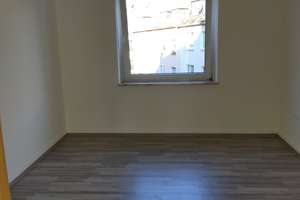 Viel Platz für individuelle Wohnideen in diesem Mehrfamilienhaus in Essen – Sälzerstr 69, 45143 Altendorf, Essen – Vorschaubild 11