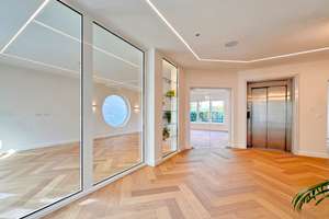 KOMPLETT MODERNISIERTE DHH, GROSSZÜGIG GESCHNITTEN - helle Räume, Aufzug, Smart-Home, Doppelgarage – Die vollständige Adresse der Immobilie erhältst du vom Anbieter., 70563 Vaihingen-Mitte, Stuttgart – Vorschaubild 4
