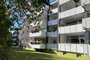 Schöne 3 Zimmerwohnung im Hochparterre mit Loggia im beliebten Braunschweiger Stadtteil Watenbüttel! – Die vollständige Adresse der Immobilie erhältst du vom Anbieter., 38112 Lehndorf-Watenbüttel, Braunschweig – Vorschaubild 1