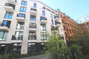 Hell und ruhig in Mitte  ++ Balkon ++ Tiefgaragenplatz ++ Bezugsfrei – Köpenicker Straße 124, 10179 Mitte (Ortsteil), Berlin – Vorschaubild 2