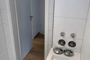 Helle 2 Zimmer Wohnung mit Einbauküche und Balkon+Gartennutzung – Leibnizstraße 31, 47139 Duisburg – Vorschaubild 9