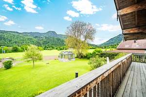 Rarität: 
2014 liebevoll kernsaniertes Anwesen im Landhaus-Stil mit Alpenblick in malerischer Lage – Die vollständige Adresse der Immobilie erhältst du vom Anbieter., 83259 Schleching – Vorschaubild 10