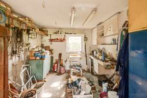Freistehendes Einfamilienhaus in begehrter Lage von Bremen-Oberneuland – Die vollständige Adresse der Immobilie erhältst du vom Anbieter., 28355 Oberneuland, Bremen – Vorschaubild 31