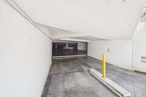 Gepflegtes Penthouse in attraktiver Wohnlage von Köln mit großzügiger Dachterrasse! – Ober Buschweg 1A, 50999 Sürth, Köln – Vorschaubild 30