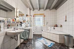 Reihenmittelhaus in ruhiger und verkehrsgünstiger Lage – Die vollständige Adresse der Immobilie erhältst du vom Anbieter., 91085 Weisendorf – Vorschaubild 12