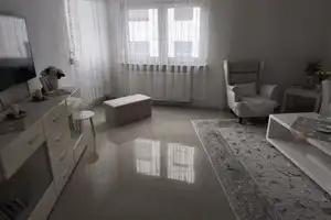 NEU renovierte 2-Zimmer Mietwohnung mit Balkon in Pforzheim (Stadtmitte)  – Durlacher Straße 26, 75172 Pforzheim – Vorschaubild 4