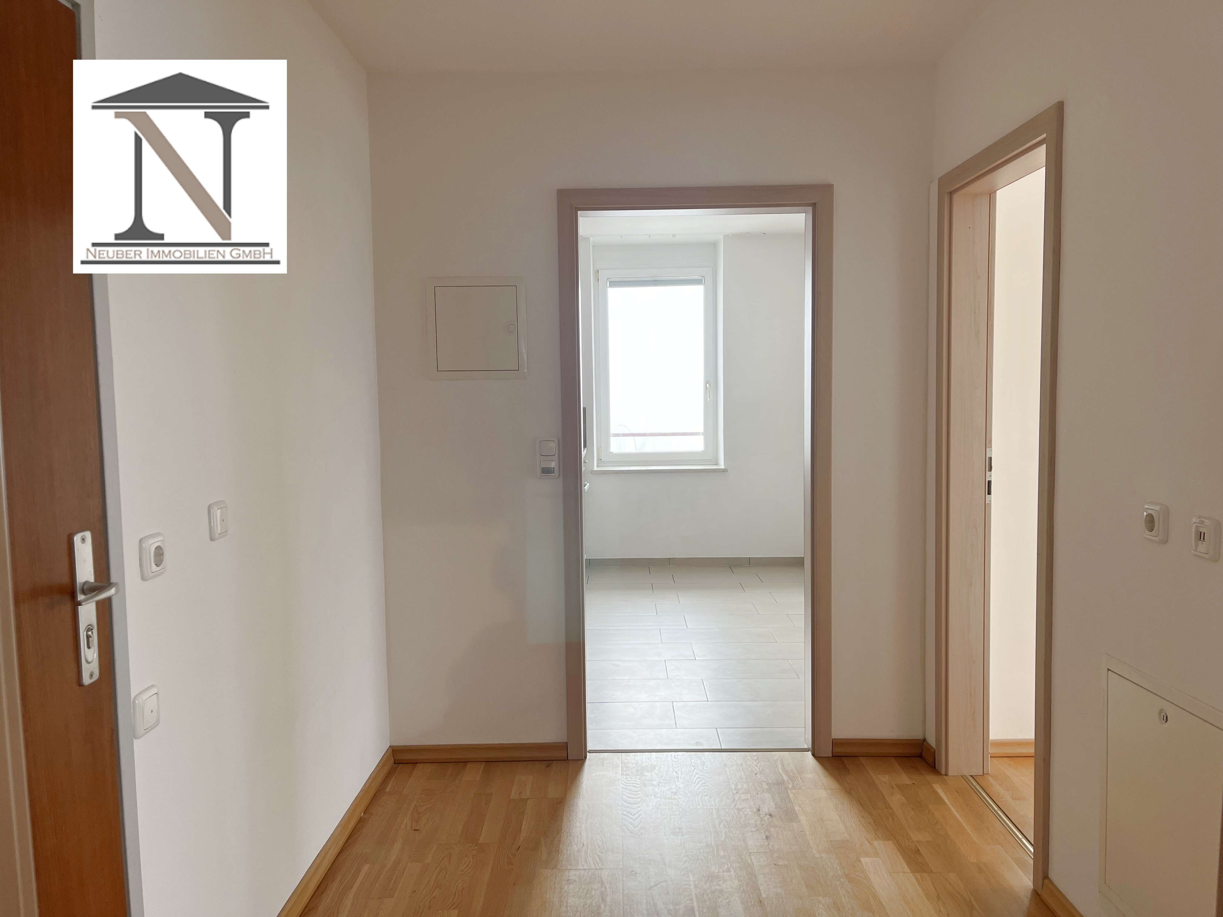 Immobilie in Ebersberg - Tolle 2-Zimmerwohnung mit gutem Schnitt und Alpenblick! - Bild 2