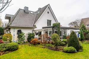 Einzigartiges Einfamilienhaus in Eversten – Wohnen mit Wasserblick – Die vollständige Adresse der Immobilie erhältst du vom Anbieter., 26122 Eversten, Oldenburg (Oldenburg) – Vorschaubild 25